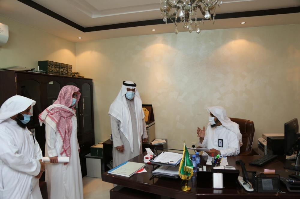 مدير عام فرع الرئاسة العامة لهيئة الأمر بالمعروف في منطقة القصيم يقوم بجولة تفقدية