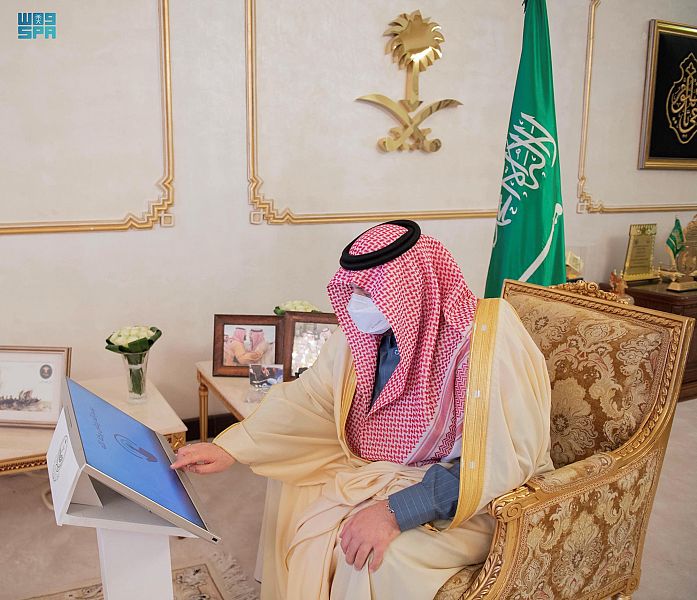 سمو أمير الحدود الشمالية يدشن المبادرة المجتمعية لتوزيع وجبات الإفطار والسحور