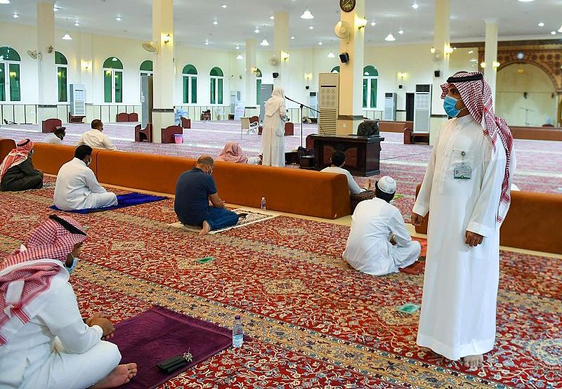 فرع الشؤون الإسلامية بالحدود الشمالية يجهز (272) جامعاً ومسجداً لصلاة العيد