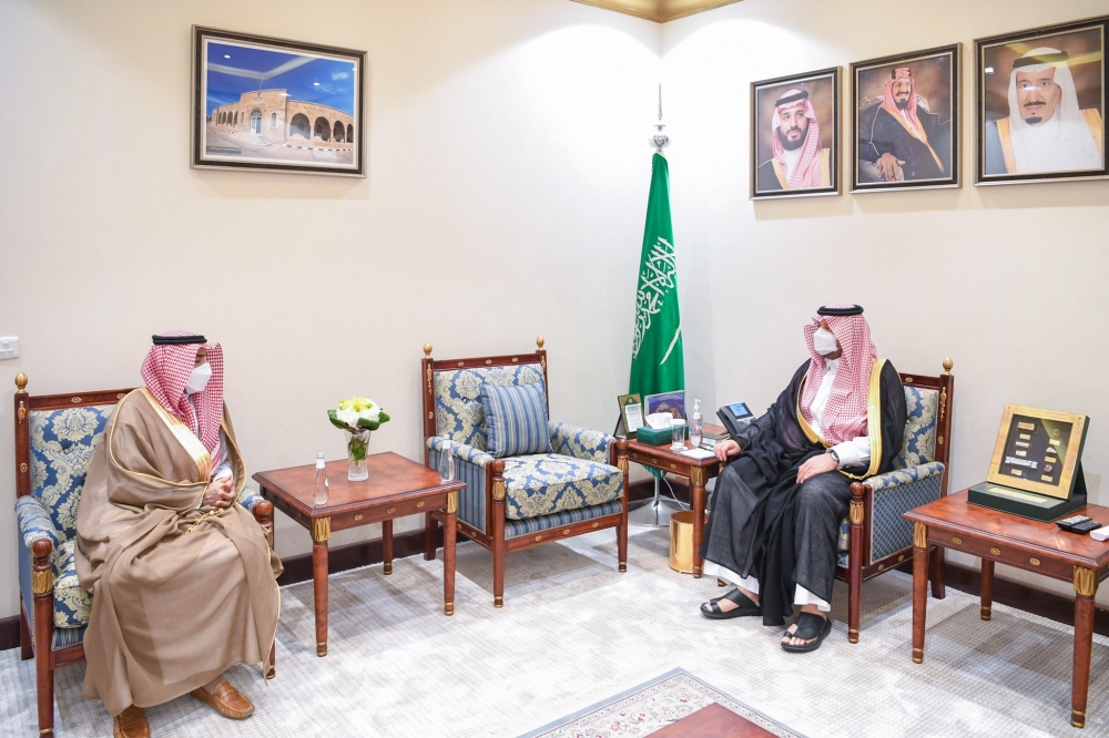 سمو أمير منطقة الحدود الشمالية يستقبل مدير فرع إدارة المجاهدين بالمنطقة