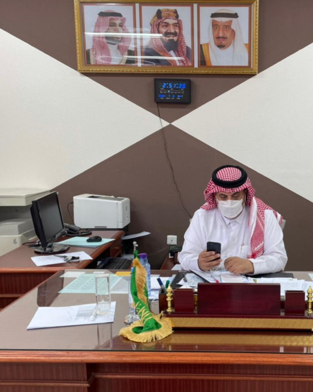 مدير إدارة الإشراف التربوي بتعليم الحدود الشمالية يتفقد مركز الدعم التعليمي الصيفي بعرعر