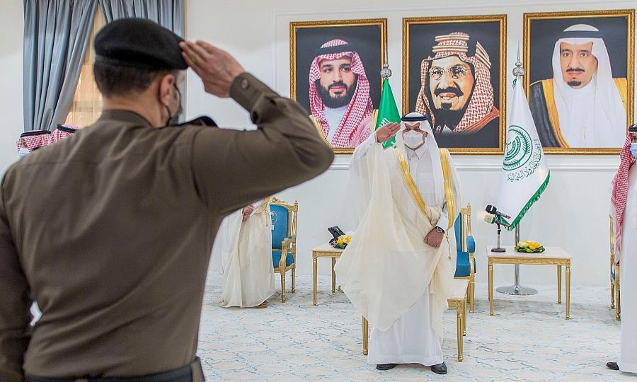 سمو أمير الحدود الشمالية يستقبل المهنئين بعيد الأضحى المبارك