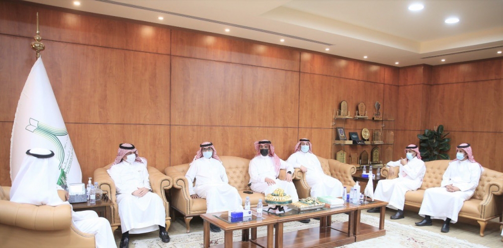 رئيس جامعة الحدود الشمالية يستقبل سعادة وكيل إمارة المنطقة