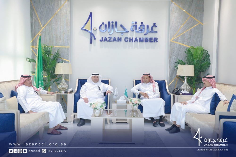 رئيس الغرفة التجارية بمنطقة جازان يستقبل رئيس الغرفة التجارية بالحدود الشمالية