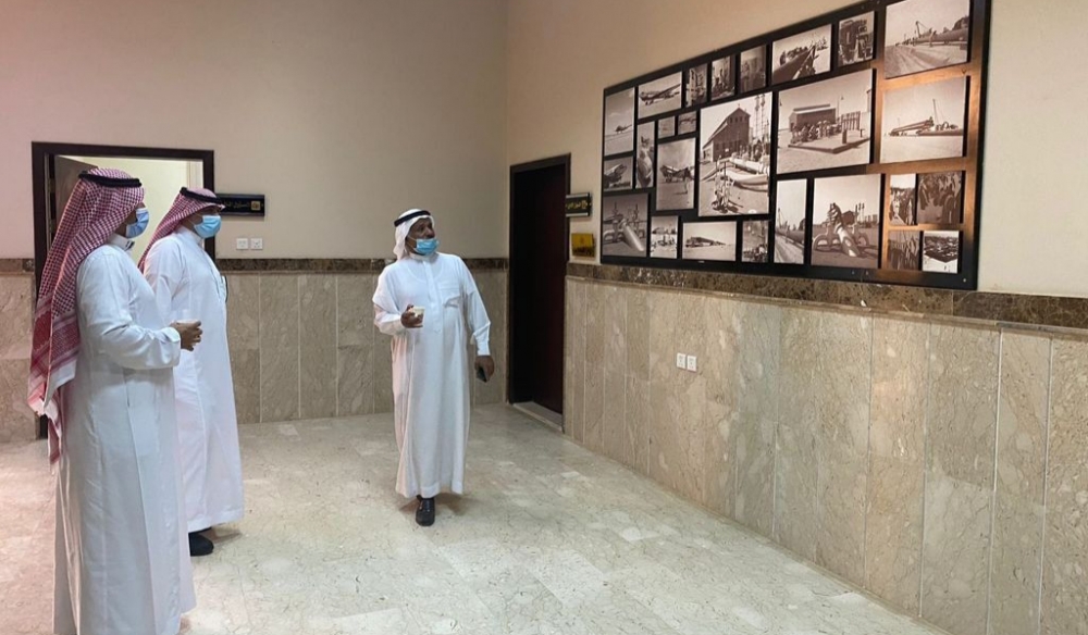 رئيس النادي الأدبي بالحدود الشمالية يستقبل مدير فرع وزارة الموارد البشرية