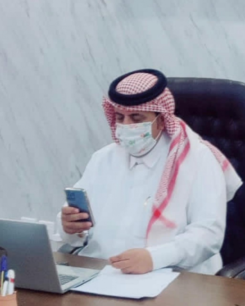 مدير الإشراف التربوي بتعليم الحدود الشمالية الأستاذ : محمد داوود العطيوي يعقد الاجتماع الرابع بمديري المدارس المتوسطة والثانوية