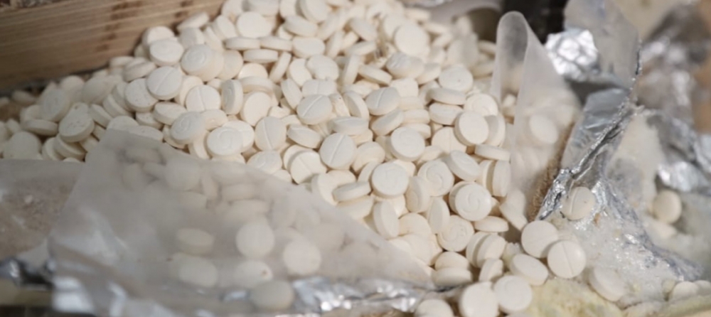 بالتنسيق مع إحدى الدول ..