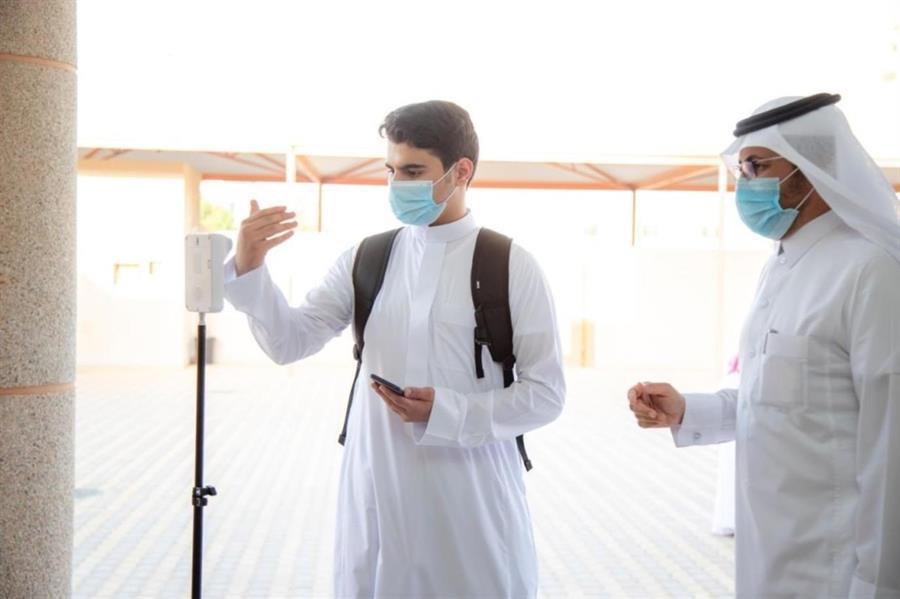 مصادر : حرمان الطلاب غير المُحصنين ضد