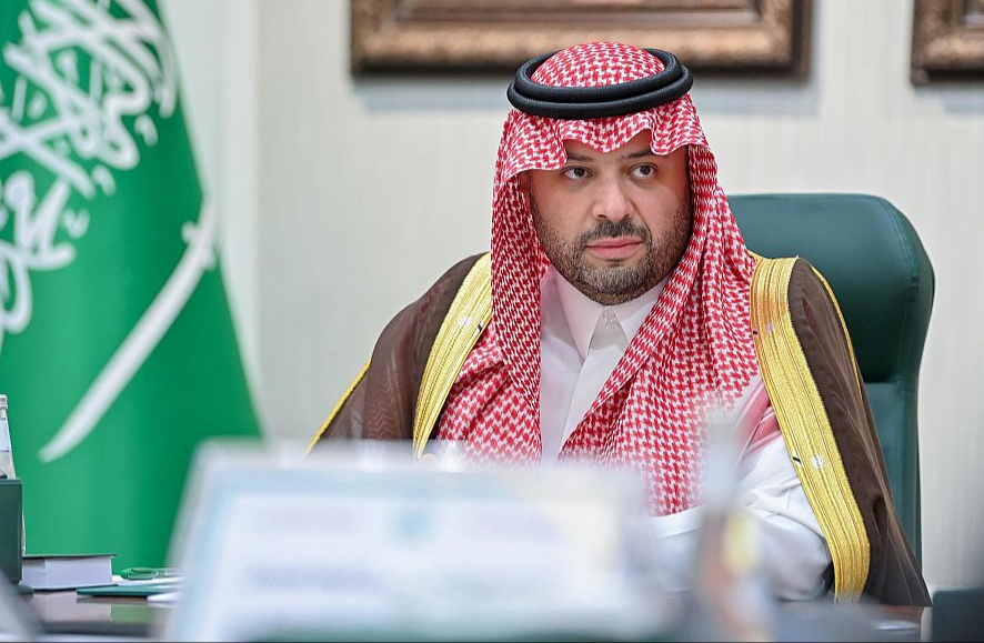 سمو أمير الحدود الشمالية يطلع على نتائج دراسة معهد الإدارة العامة حول الإجراءات الاحترازية للتعامل مع COVID-19