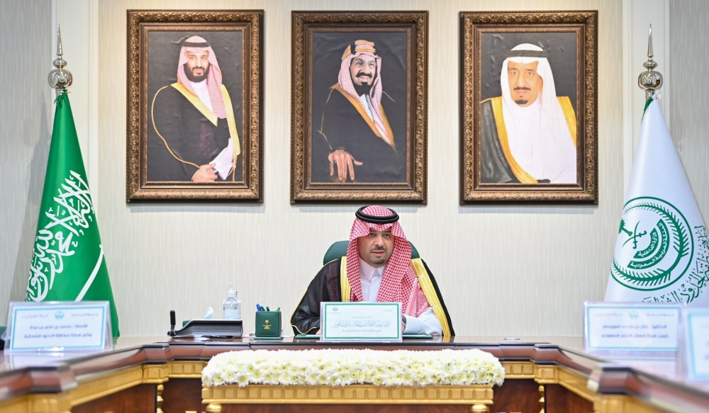 سمو أمير منطقة الحدود الشمالية يستقبل رئيس هيئة الهلال الأحمر السعودي