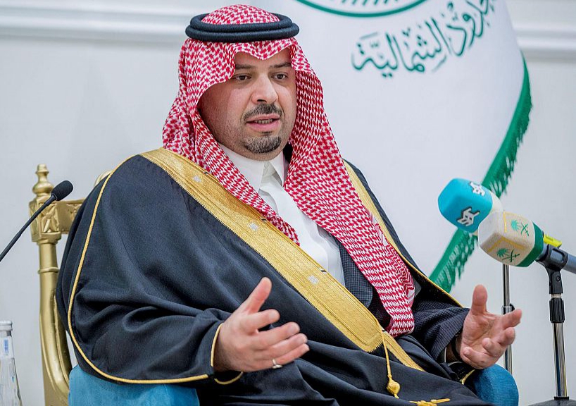 سمو أمير الحدود الشمالية يستقبل المواطنين في جلسته المسائية