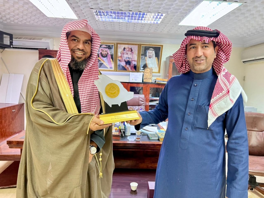 محافظ عقلة الصقور يطلق فعاليات حملة