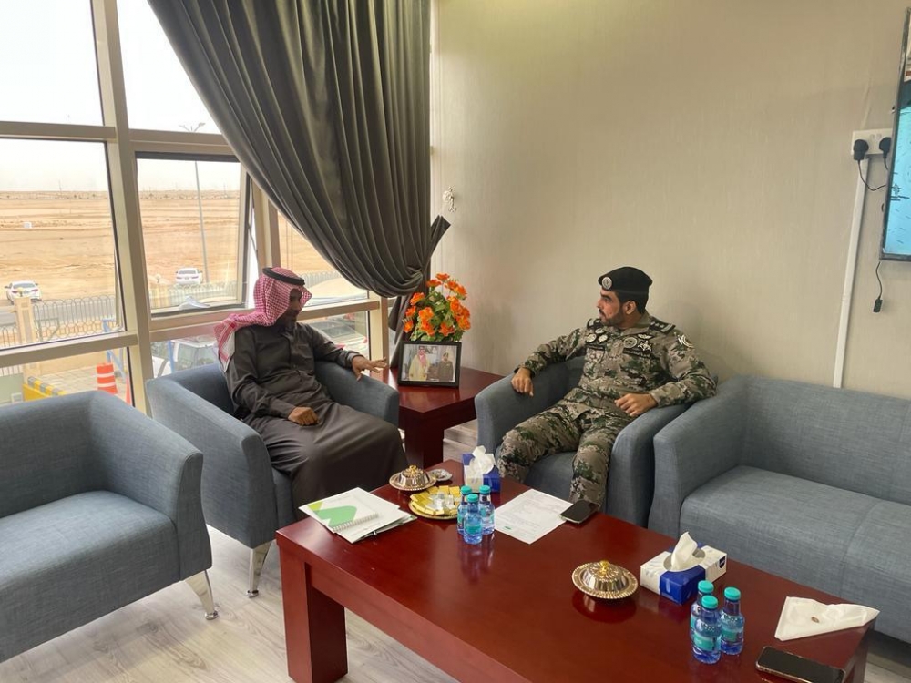 مدير سجون الحدود الشمالية يستقبل مشرف مركز الملك عبدالعزيز للحوار الوطني بالمنطقة