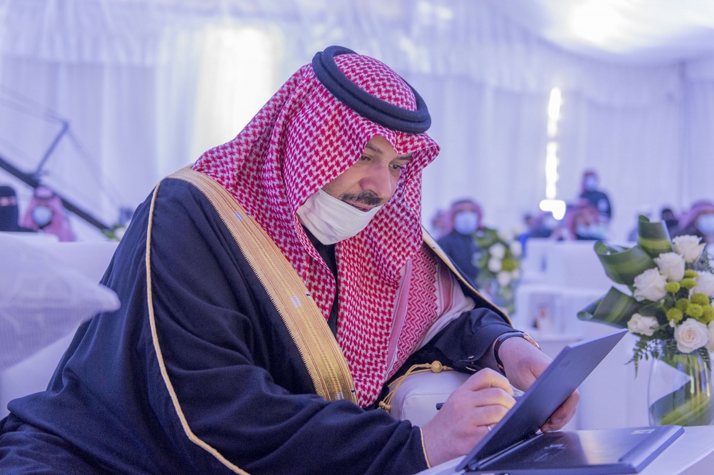 سمو أمير الحدود الشمالية يُدشن مشروعات بلدية وإسكانية بمحافظة طريف بقيمة 55 مليون