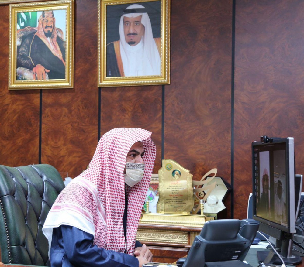 هيئة الأمر بالمعروف بالقصيم تُقيم لقاءً توجيهياً بعنوان (الأمن والسلام بين المسلمين وغيرهم) للشيخ حمد العتيق.