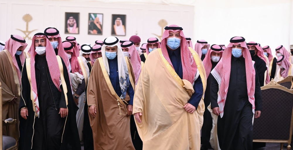 سمو أمير الحدود الشمالية يستقبل المواطنين بمحافظة رفحاء