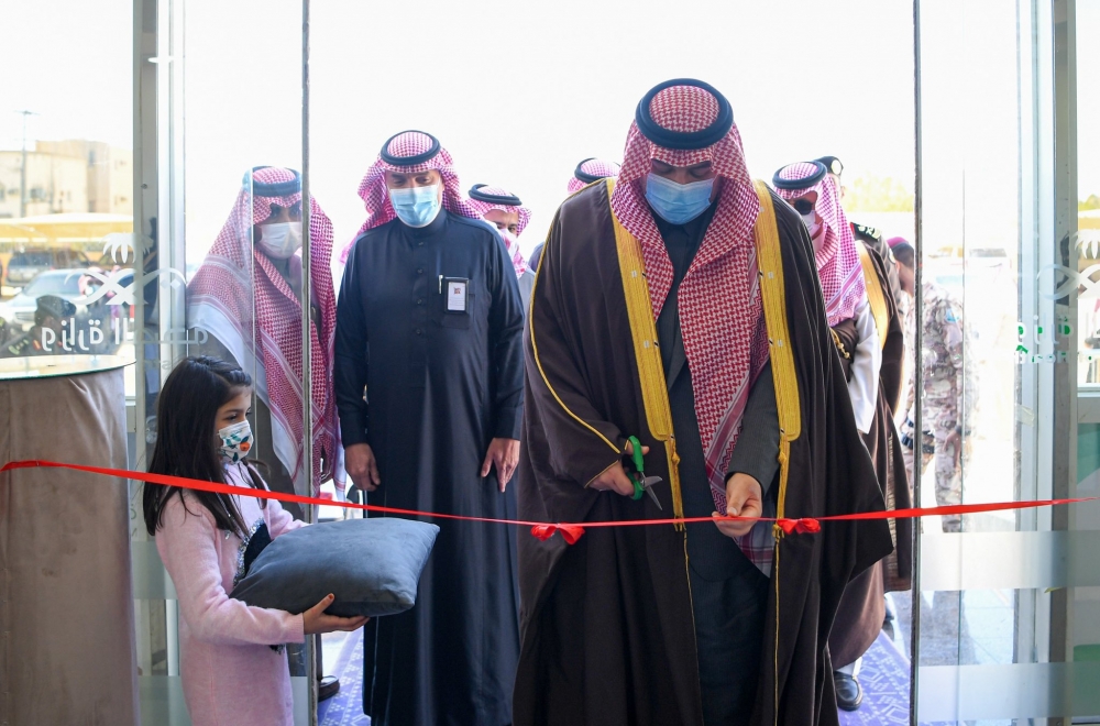 سمو أمير الحدود الشمالية يفتتح مبنى غسيل الكلى بمحافظة رفحاء