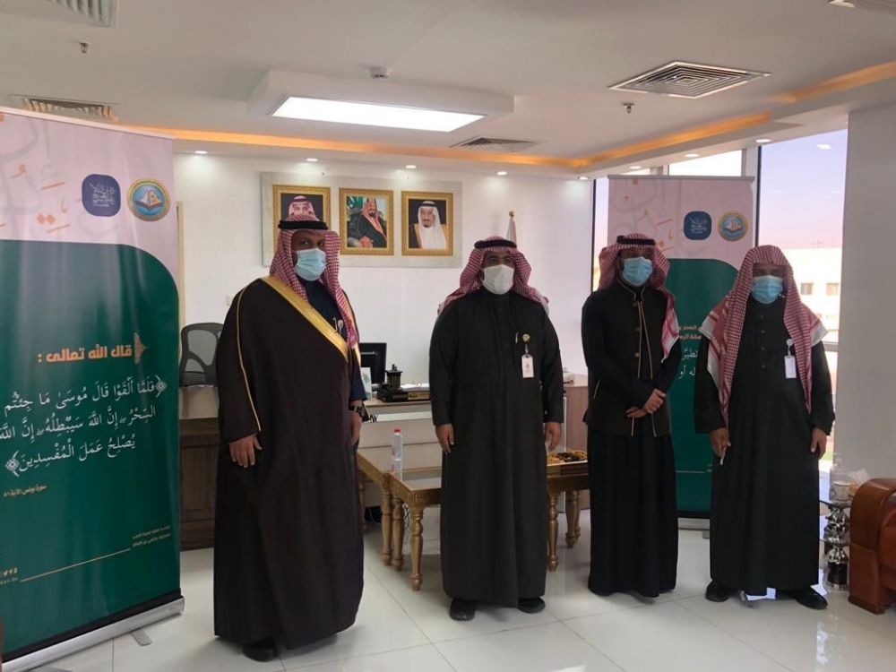 هيئة الأمر بالمعروف بمحافظة العويقيلة بالتعاون مع القطاع الصحي بالمحافظة تطلق فعاليات حملة (إن الله لايصلح عمل المفسدين)