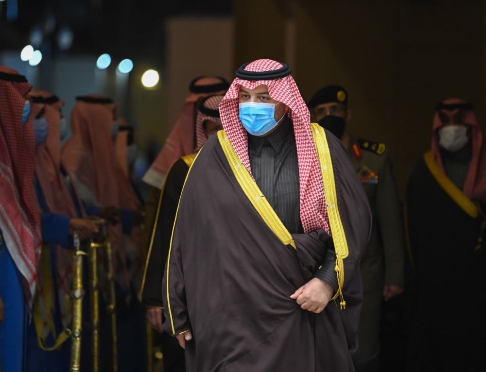 سمو أمير الحدود الشمالية يستقبل المواطنين في جلسته المسائية