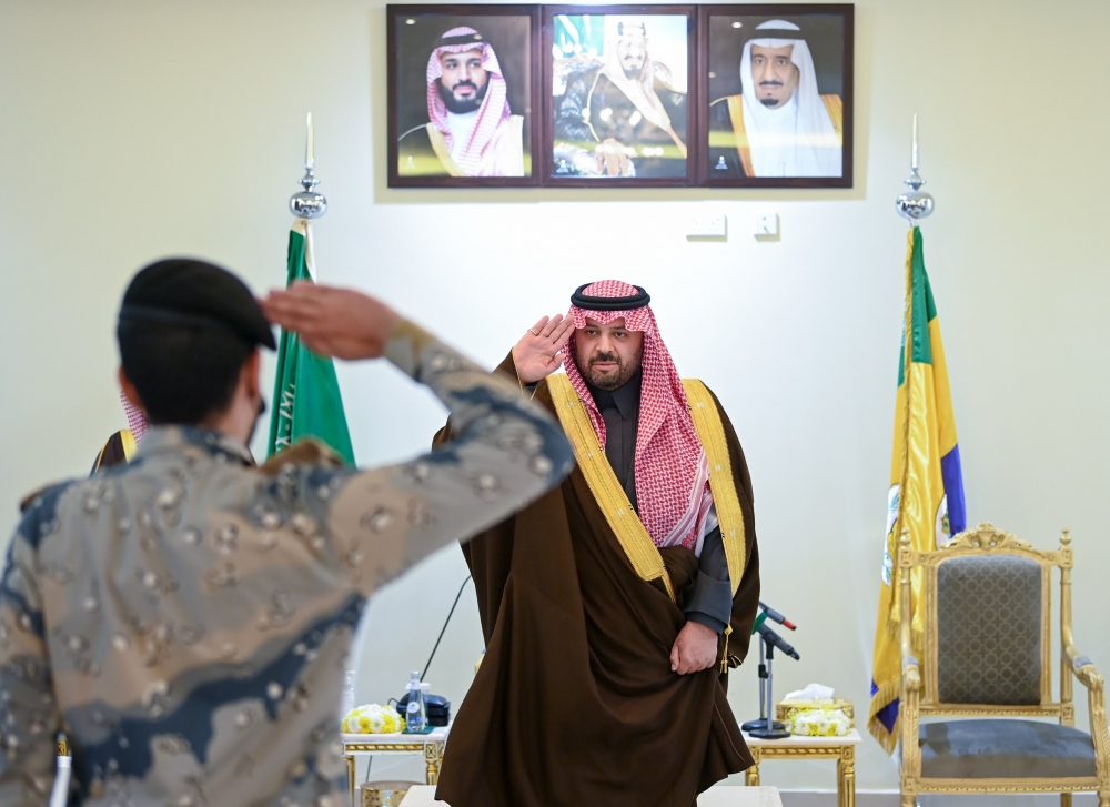 سمو أمير منطقة الحدود الشمالية يتفقد قطاع حرس الحدود بمحافظة طريف