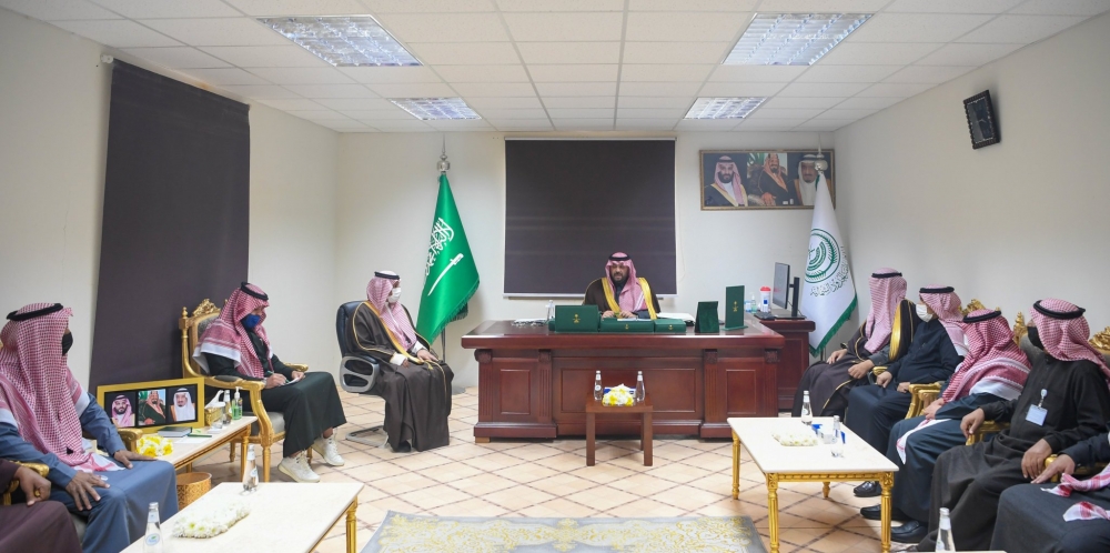 سمو أمير منطقة الحدود الشمالية يتفقّد مركز الجراني