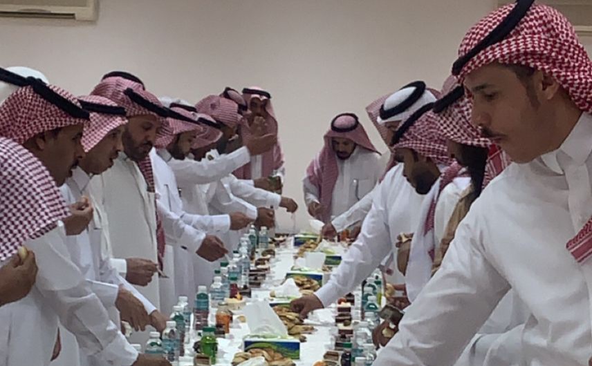 فرع وزارة الشؤون الإسلامية بمنطقة الحدود الشمالية يقيم حفل معايدة