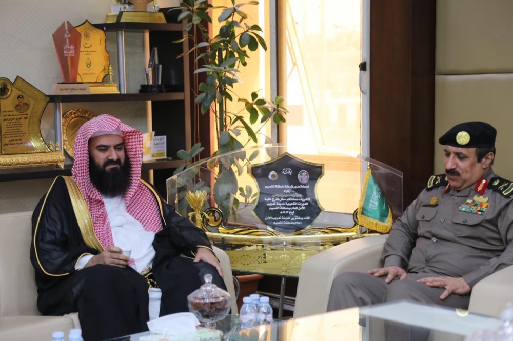 مدير عام فرع الرئاسة العامة لهيئة الأمر بالمعروف بمنطقة القصيم يزور مدير شرطة المنطقة