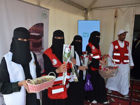 70متطوع في خدمة ضيوف الرحمن في جديدة عرعر