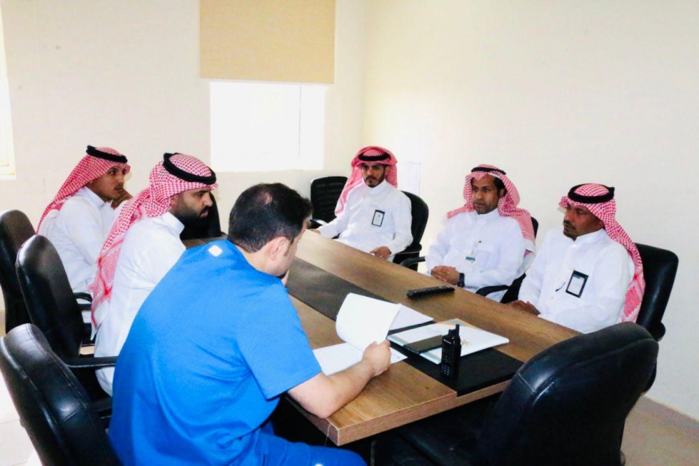 وحدة الخدمات المساندة في الموارد البشرية توقع إتفاقية شراكة مع مجمع إرادة والصحة النفسية بعرعر