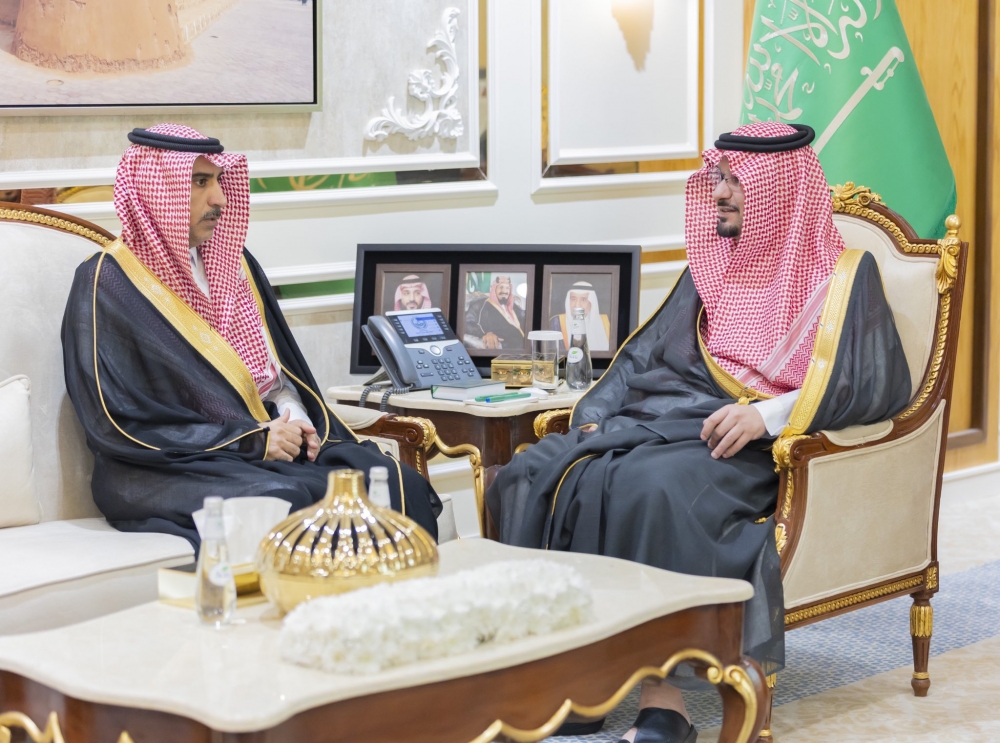 سمو نائب أمير الحدود الشمالية يستقبل مدير فرع إدارة المجاهدين بالمنطقة