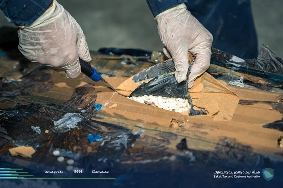 إحباط 4 محاولات لتهريب أكثر من 750 ألف حبة