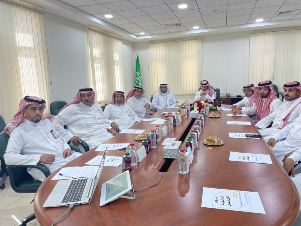 فرع وزارة الموارد البشرية بالحدود الشمالية ينفذ ورشة عمل بمناسبة