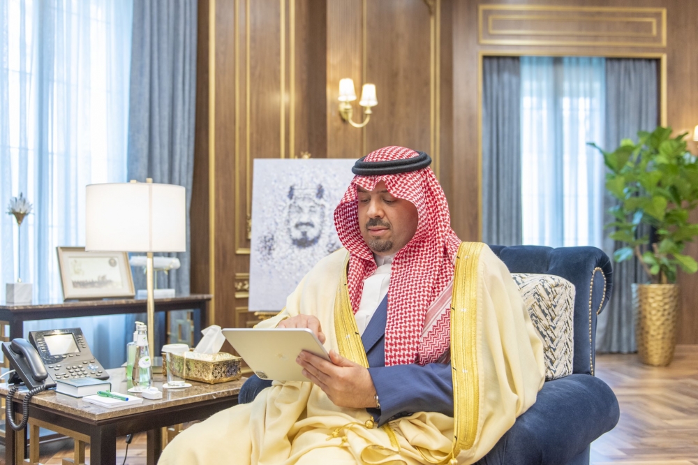 سمو أمير الحدود الشمالية يدشّن مبادرة هيئة الهلال الأحمر