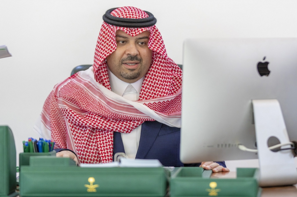 سمو أمير الحدود الشمالية يرأس اجتماع مشروعات الاستثمار في القطاع الصناعي