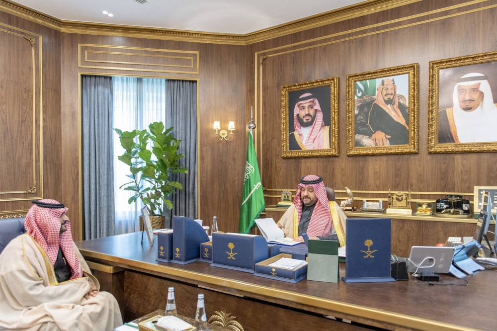 سمو الأمير فيصل بن خالد بن سلطان يستقبل مدير المركز الوطني للأرصاد بعرعر