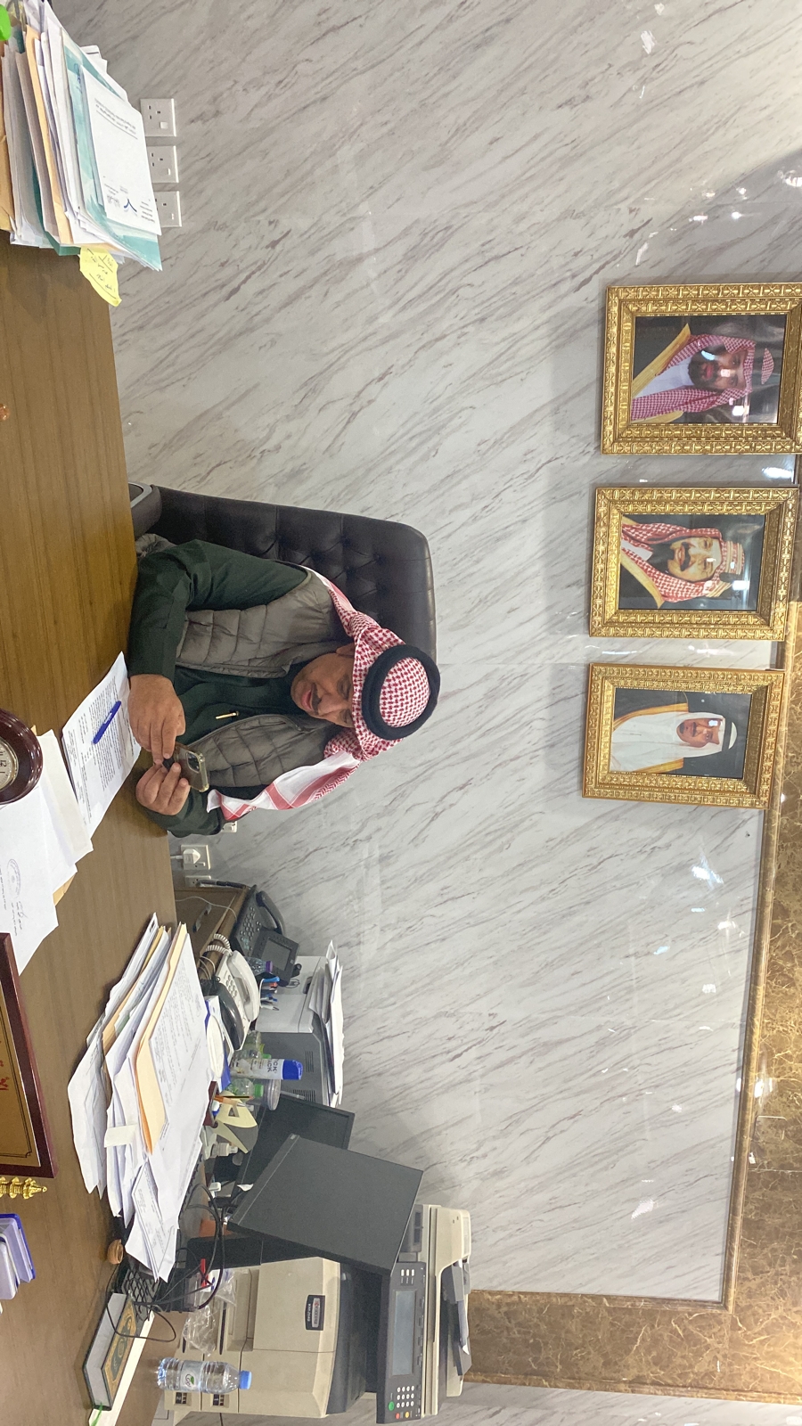 مدير إدارة الإشراف التربوي بتعليم الحدود الشمالية الأستاذ : محمد داوود العطيوي يعقد إجتماعاً عن بعد لمديري المدارس في مكاتب التعليم برفحاء وطريف والعويقيلة والهباس