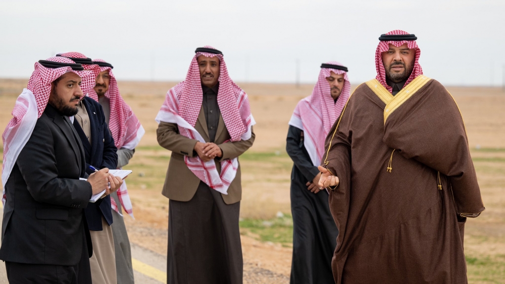سمو أمير الحدود الشمالية يتفقد قرية الدويد بالعويقيلة