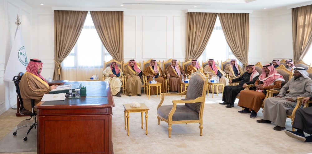 سمو أمير الحدود الشمالية يستقبل المواطنين بمحافظة برفحاء