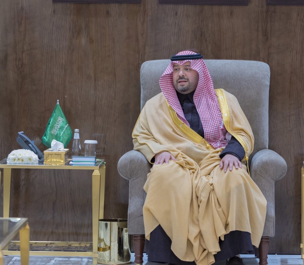 سمو أمير منطقة الحدود الشمالية يستقبل المشاركين في ورشة السلامة المرورية