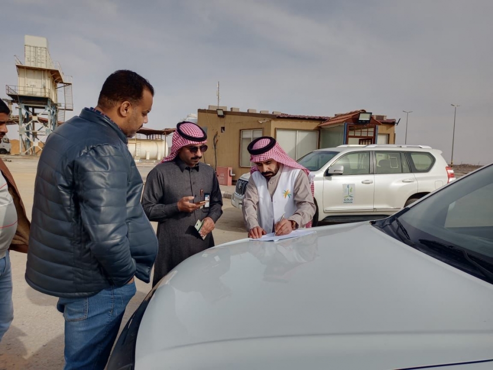 الفرق الرقابية بفرع وزارة الموارد البشرية بالحدود الشمالية تنفذ 219 جولة رقابية خلال الأسبوع الماضي