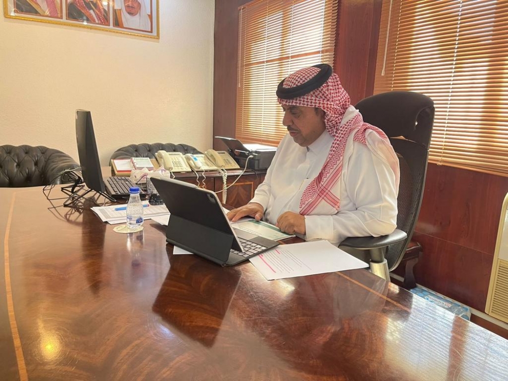 مدير الإشراف التربوي بتعليم الحدود الشمالية الأستاذ محمد داوود العطيوي يعقد الاجتماع الدوري الخاص بمشروع المشرف المساند