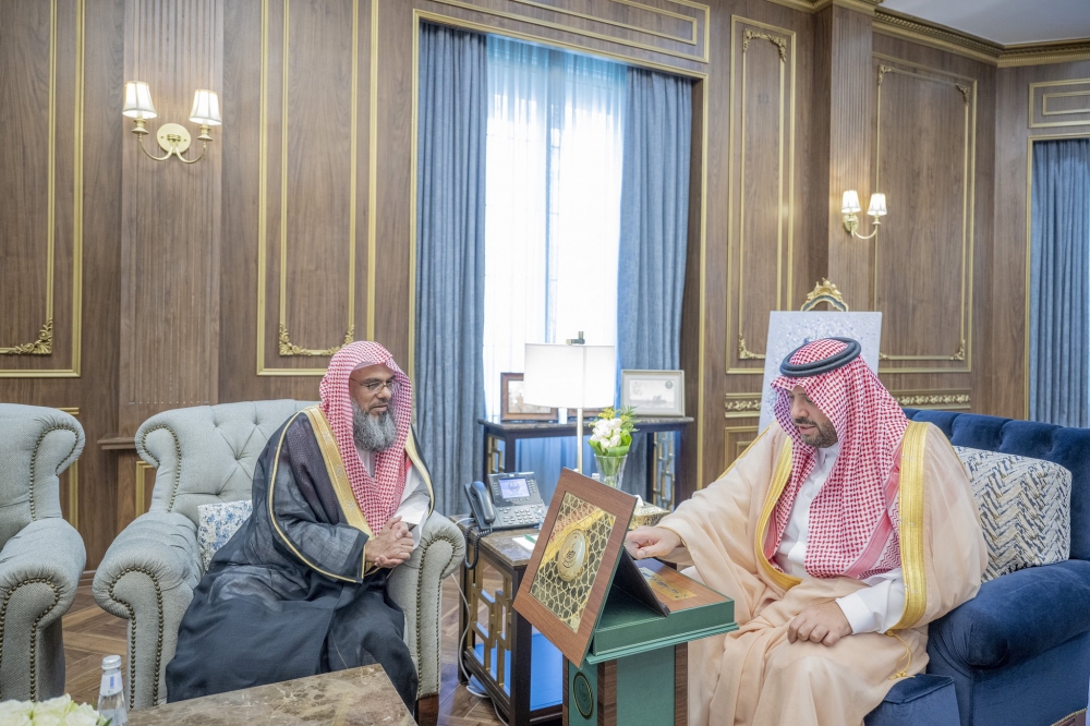 سمو أمير الحدود الشمالية يُدشّن مبادرة جلسات