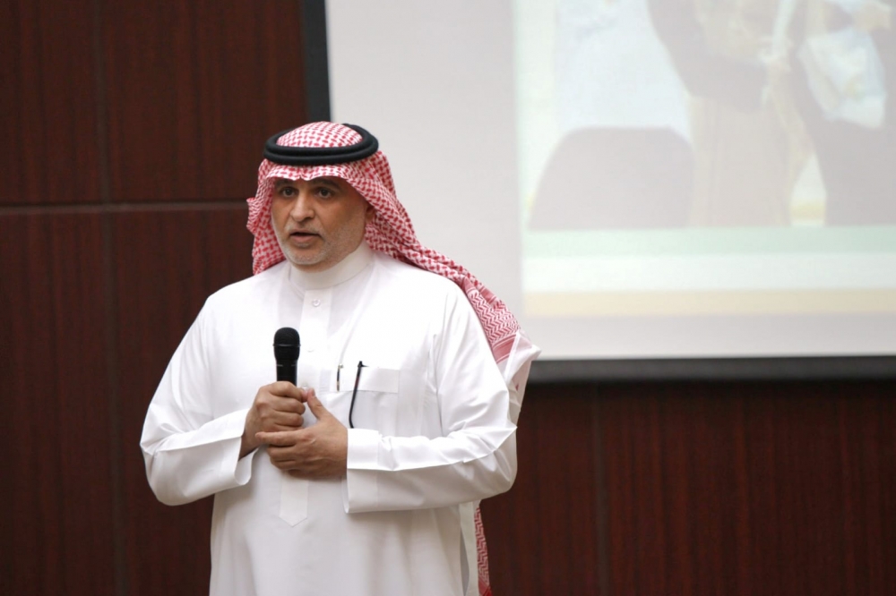 الموارد البشرية بالحدود الشمالية وجمعية التنمية الأهلية تعقدان لقاء لمناقشة التحديات والصعوبات التي تواجه المتطوعين بمنفذ جديدة عرعر