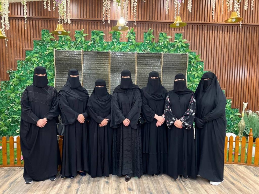 مركز تمكين المرأة بالغرفة التجارية بعرعر يقوم بزيارة لمشروع