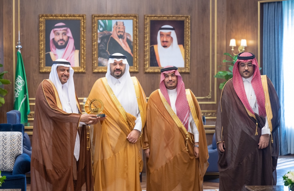 سمو أمير الحدود الشمالية يهنئ معهد التعدين لحصوله على ذهبية دول الخليج