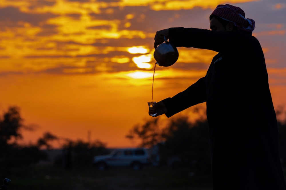 الأجواء الربيعية تجذب الأهالي شرق محافظة رفحاء