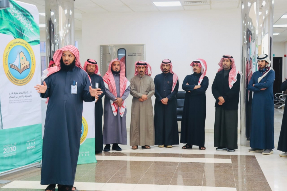 فرع وزارة البيئة والمياه والزراعة بمنطقة الحدود الشمالية يستضيف معرض هيئة الأمر بالمعروف (ولاء)