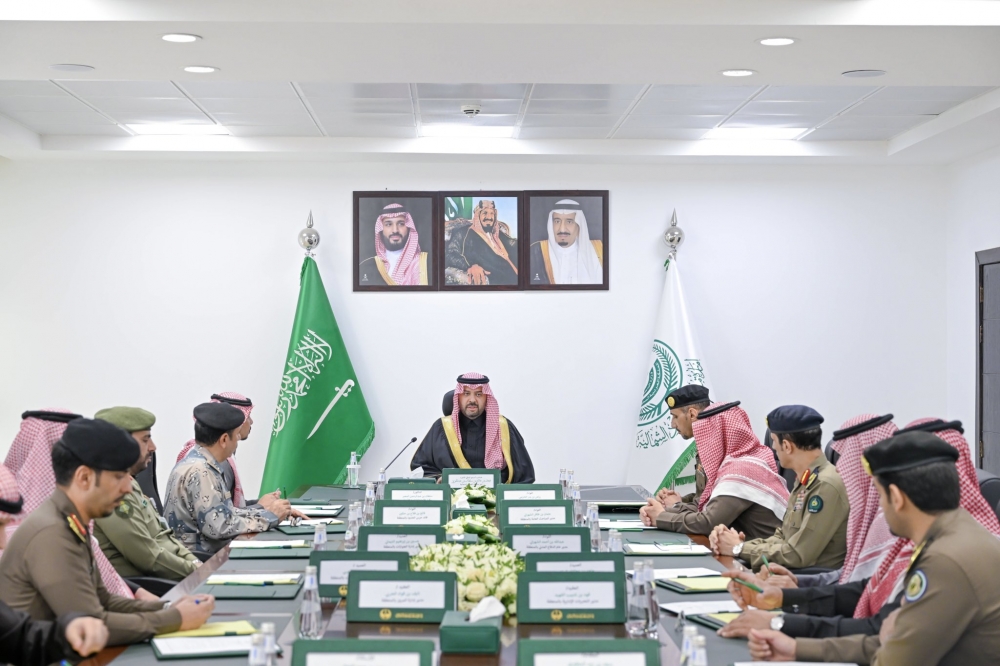 سمو أمير منطقة الحدود الشمالية يرأس الاجتماع الأمني بمركز جديدة عرعر