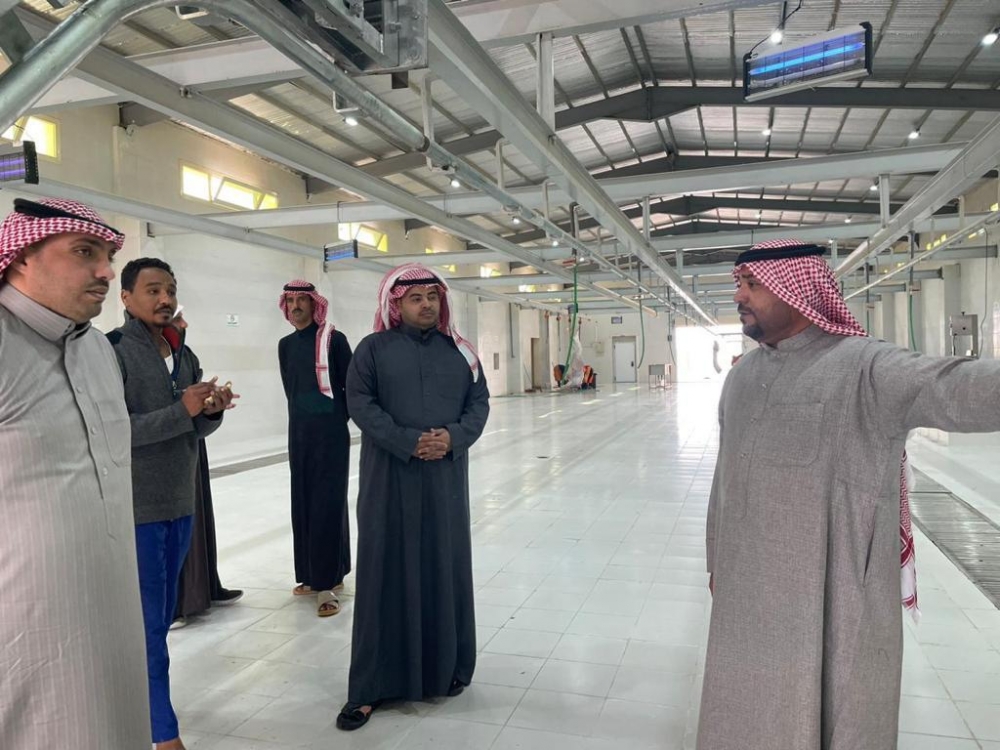 نائب مدير فرع وزارة البيئة والمياه والزراعة بالحدود الشمالية يقف على جاهزية انتقال اسواق الماشية إلى موقعه الجديد برفحاء