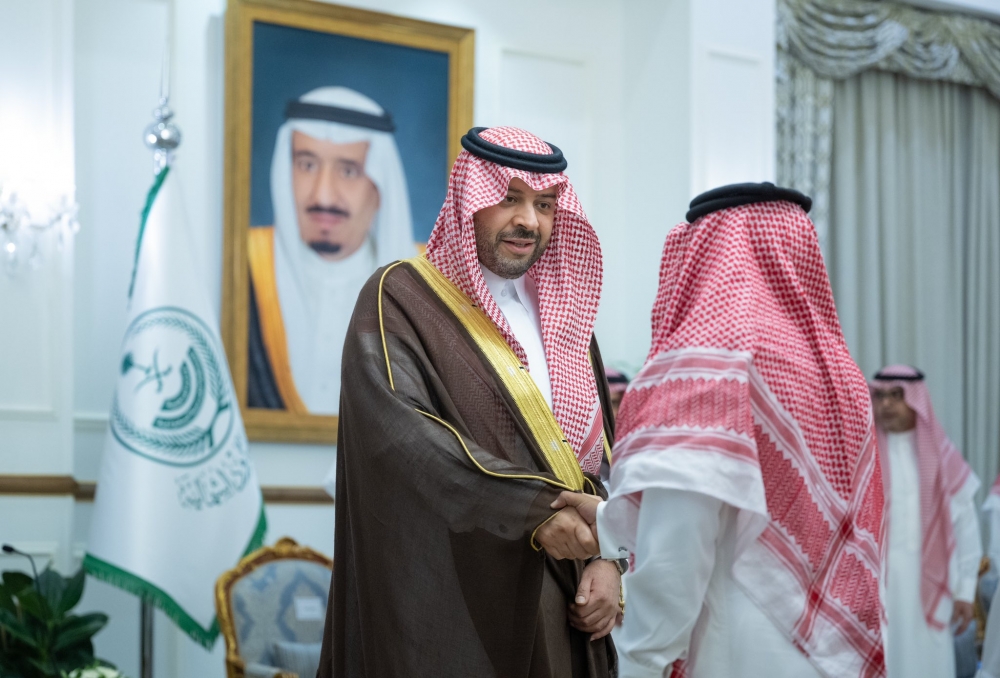 سمو أمير الحدود الشمالية يستقبل وكلاء ومنسوبي الإمارة بمناسبة عيد الفطر